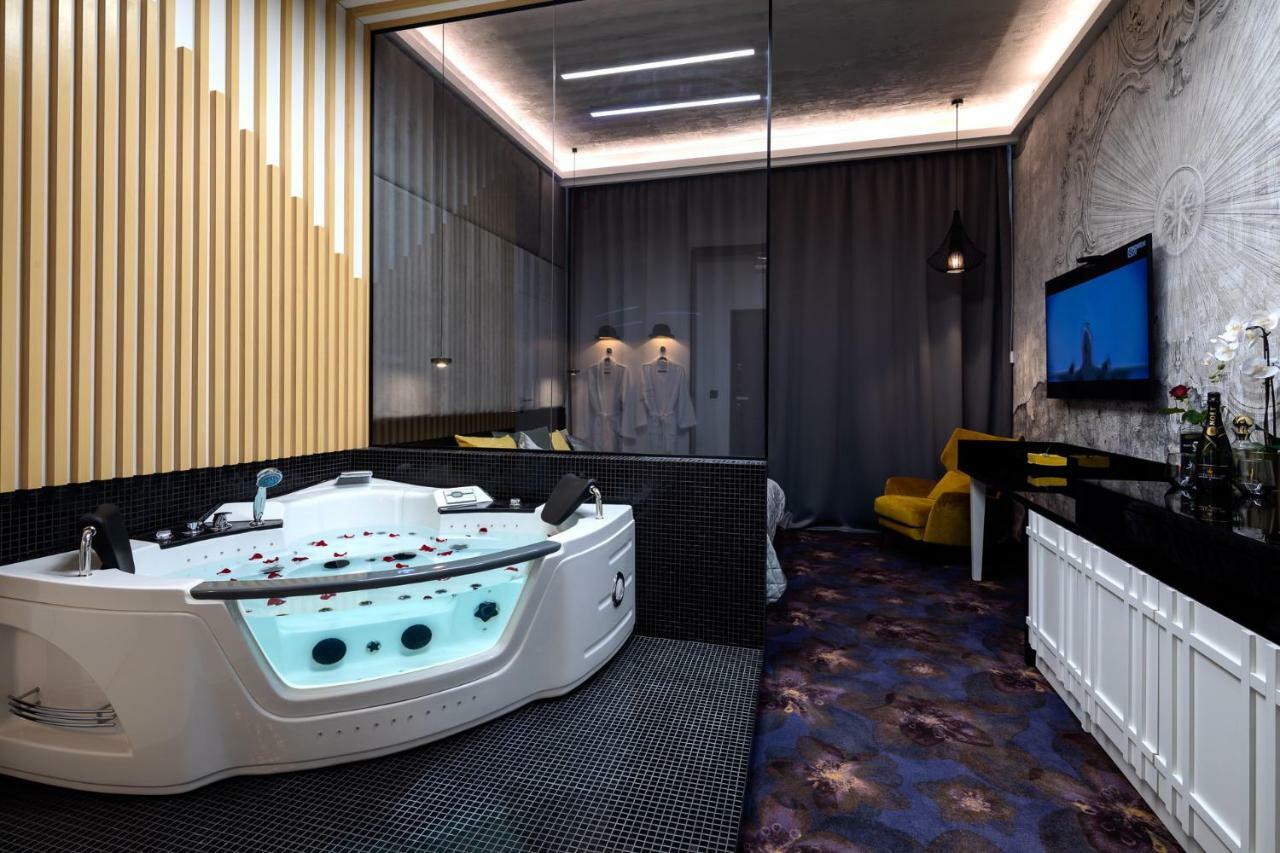 Starowislna Vip Apartamenty Jacuzzi كراكوفيا المظهر الخارجي الصورة