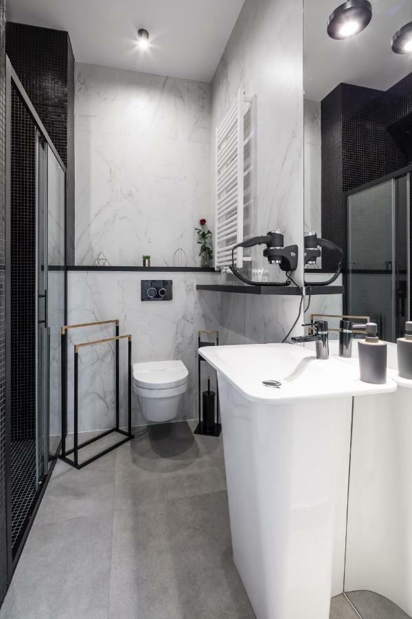 Starowislna Vip Apartamenty Jacuzzi كراكوفيا المظهر الخارجي الصورة